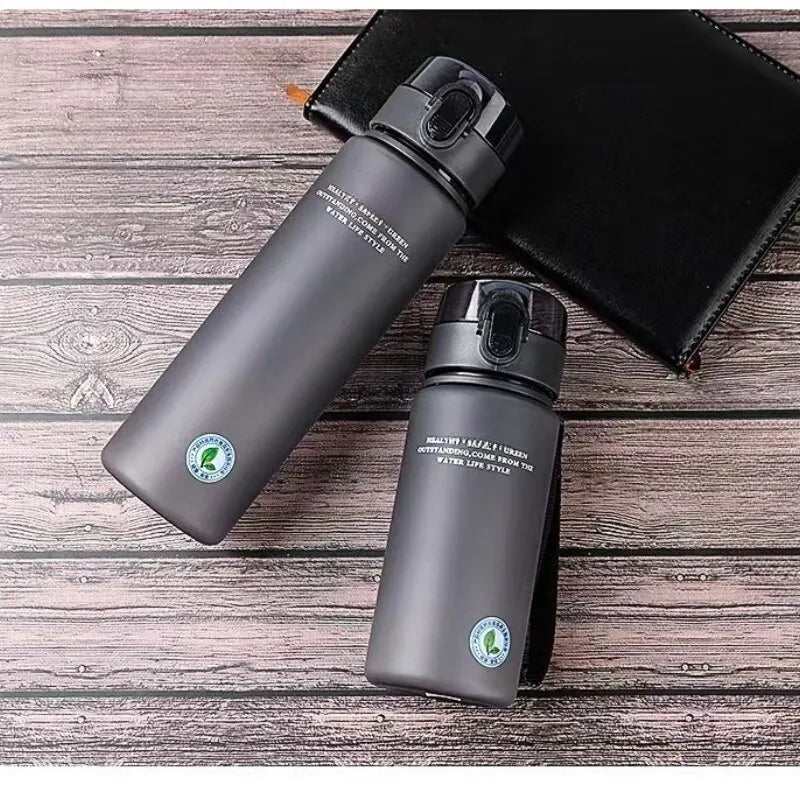 BPA Free Leak Proof Sports Water Bottle beunik