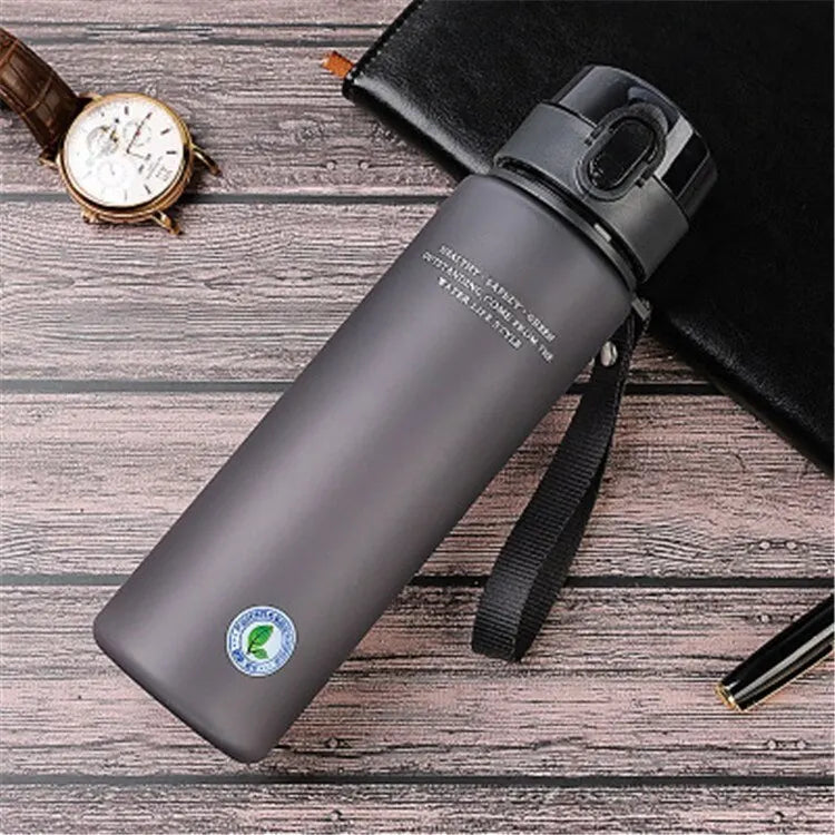 BPA Free Leak Proof Sports Water Bottle beunik