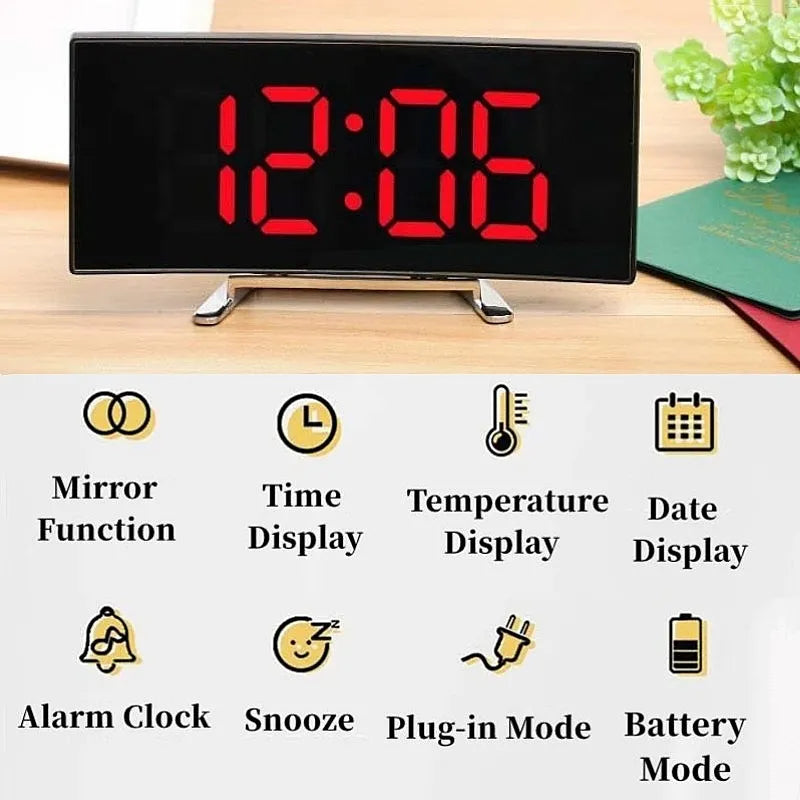 Curved Screen Digital Alarm Clock beunik