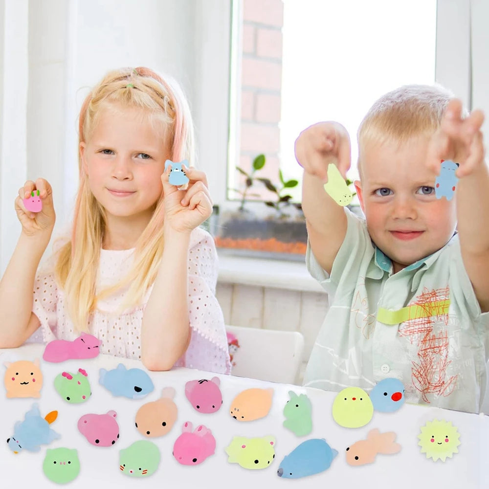 Kids Kawaii Animals Squishies Mochi Squishy Toys Glow in The Dark (12/36PCS) beunik