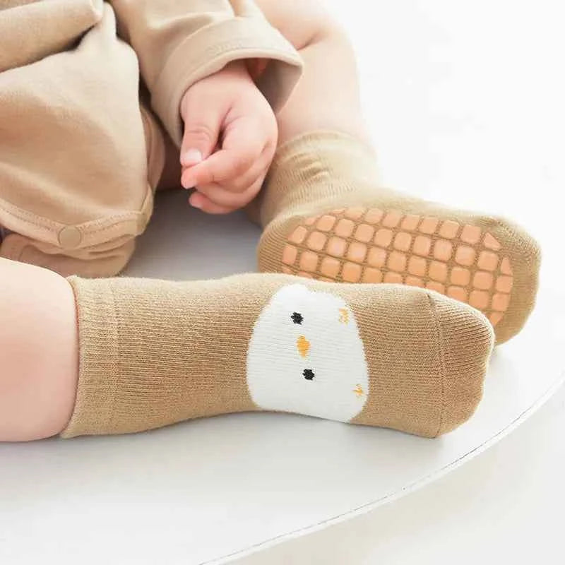 Kids Non-Slip Socks Childrens Boys Girls Floor Socks (6 Pairs)