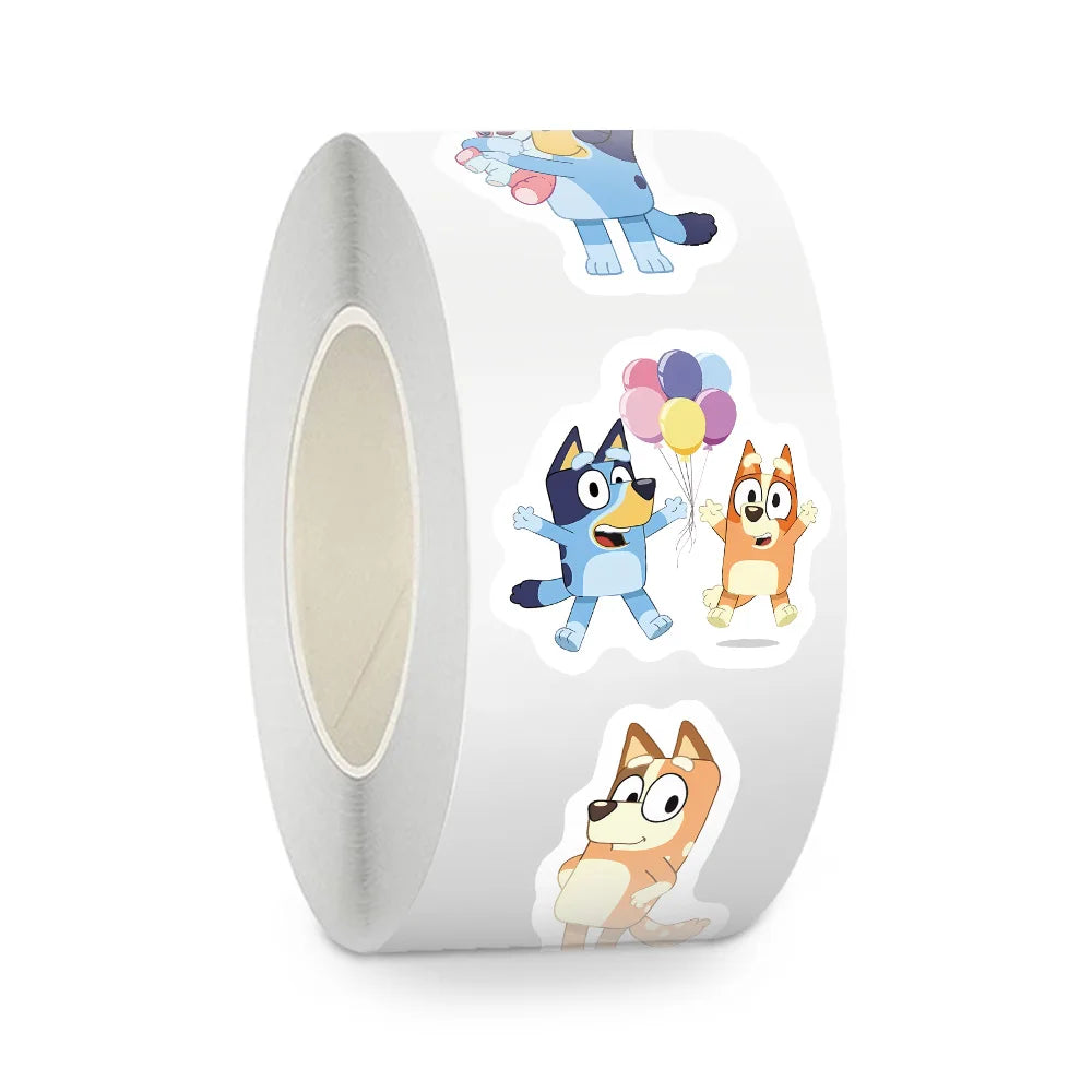 Bluey Family Cartoon Sticker Roll (500pcs) – PVC Sealing & Decoration Labels