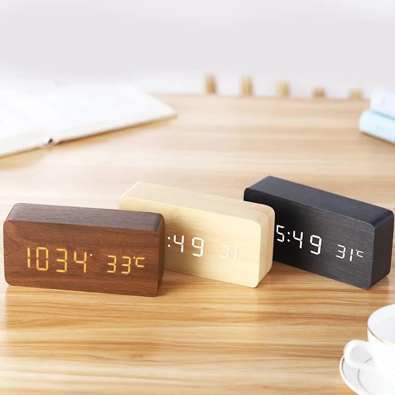 Wooden Digital Alarm Clock, LED Alarm Clock with Temperature beunik