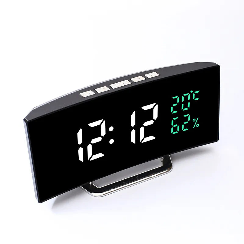 Curved Screen Digital Alarm Clock beunik