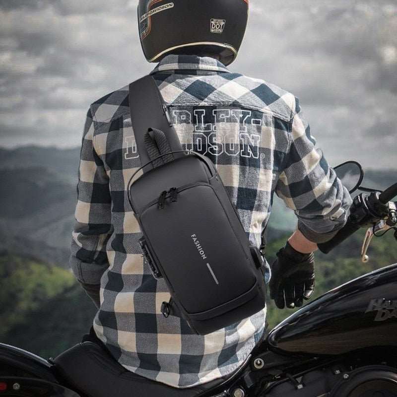 Anti-theft Waterproof Chest Bag with USB Charging - beunik